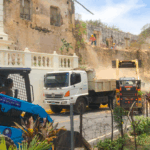 Demuelen muro del Hospital San Juan de Dios por riesgo de colapso en Santa Ana