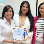 Cuando la experiencia habla, graduados de UNASA regresan para motivar a la nueva generación de comunicadores