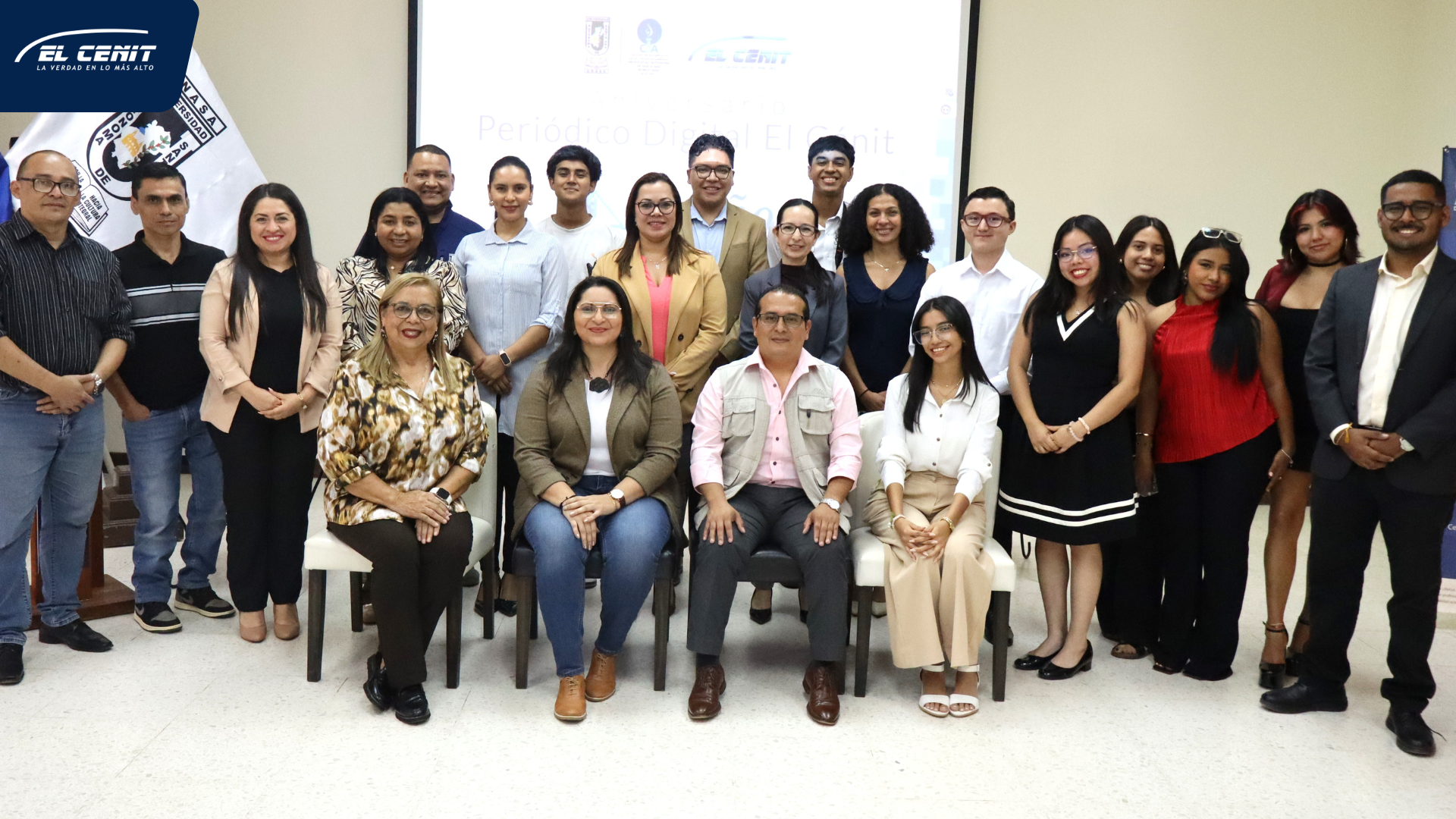 El Cénit 15 años convirtiendo aulas universitarias en redacciones reales