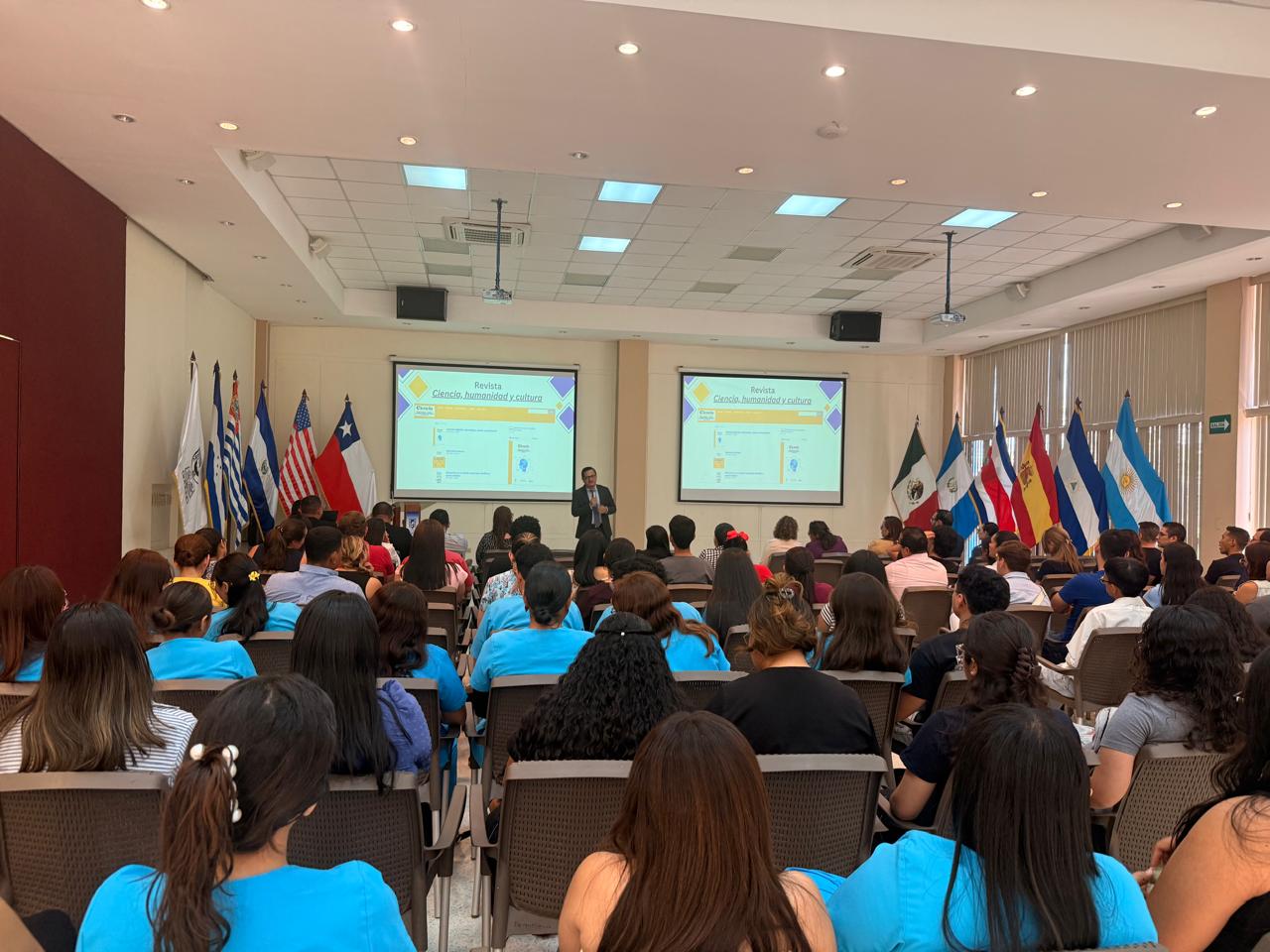 Revista académica de UNASA presenta estudios que analizan crisis empresariales, educación y salud desde la investigación