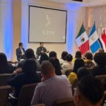 Embajada de México presenta en UNASA libro que impulsa reflexión sobre salud emocional