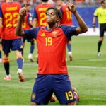 España impone goleada a Arabia Saudita y se proclama líder de grupo