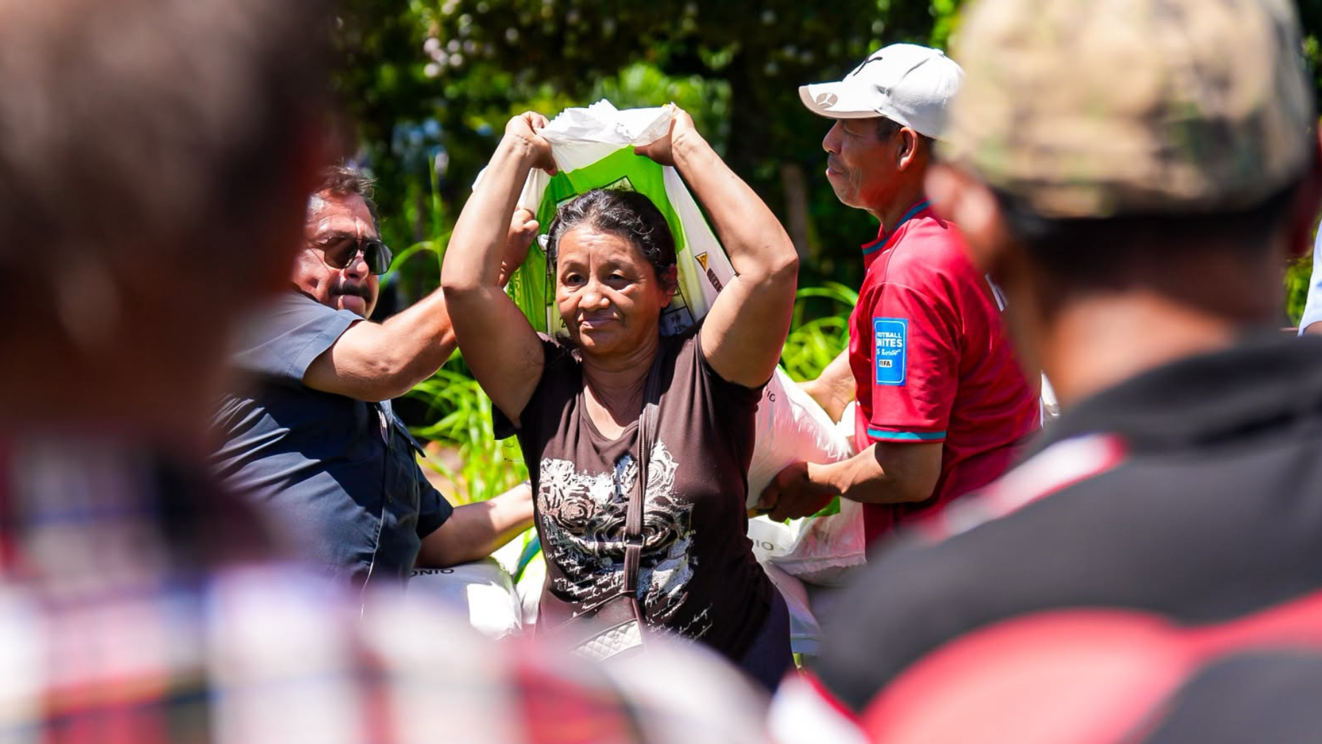 Más de 150 agricultores de Las Aradas reciben abono para impulsar la producción agrícola