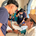 Cada semana, Vida Plena de UNASA lleva atención y acompañamiento a 35 adultos mayores de Fundación Primavera