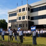 El retiro simbólico del alambre Razor protagoniza el acto cívico de UNASA por la Independencia