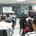 Conversatorio en UNASA examina las aplicaciones de la inteligencia artificial en la academia