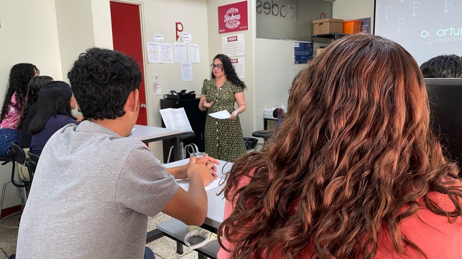 Educación, orientación y empleo son las claves del Programa Oportunidades